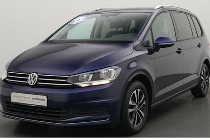 VW Touran 82.604 km 22.480 &euro; Leverkusen 51379