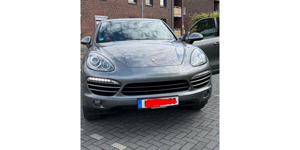 Porsche Cayenne 169.000 km 17.000 &euro; Neuss 41464
