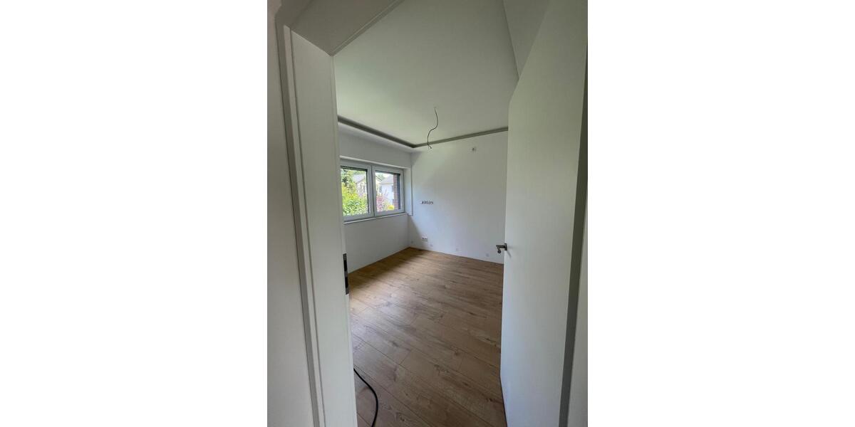 Mehrfamilienhaus, Wohnhaus Hilden - 10 Zimmer, 192 m&sup2;, 650.000&euro; | Angebot:27428612