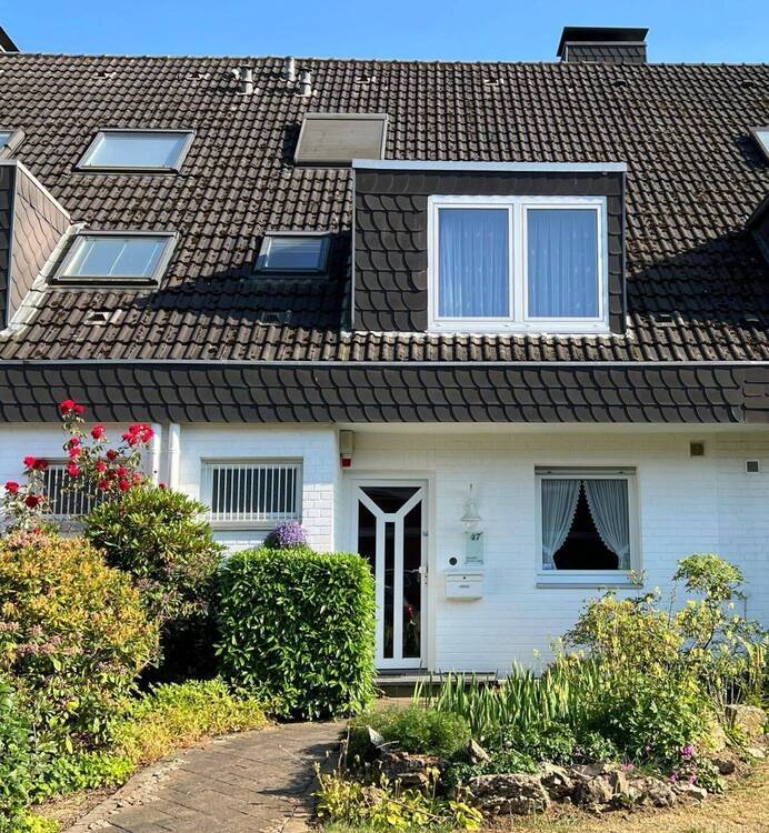 Gepflegtes Reihenhaus mit großem Garten