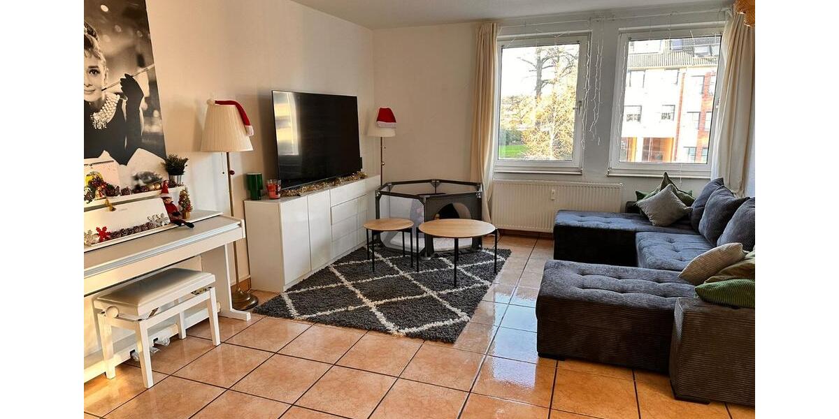 Liebevoll modernisierte 3-Zimmerwohnung mit Küche und Stellplatz 3 zimmer