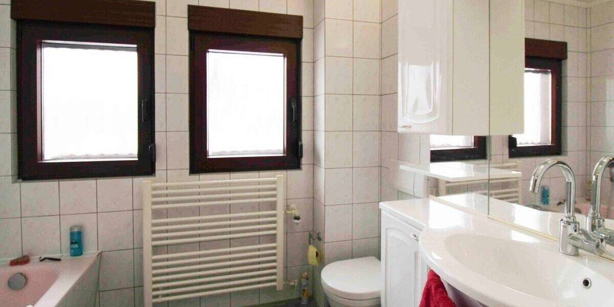 Einfamilienhaus Heiligenhaus Mitte - 6 Zimmer, 490.000&euro; | Angebot:26542849
