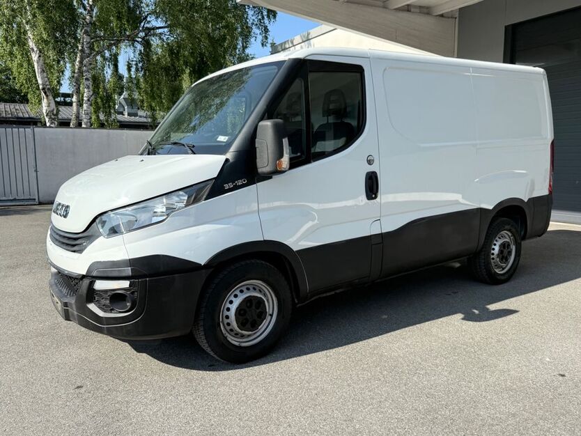 IVECO Andere 140.000 km 13.000 € Essen 45141
