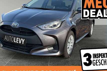 Toyota Yaris 25.317 km 14.590 &euro; Neuss 41464