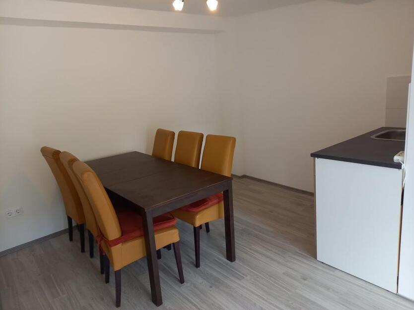 Büro mit Lager und Garage in Essen Holsterhausen