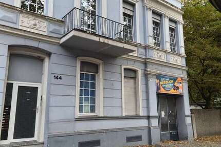 Wohnung zum Kaufen in Krefeld 110.000 € 74 m² 3 zimmer