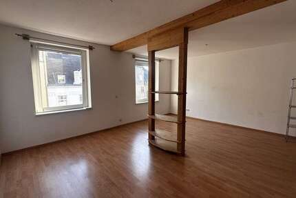 Wohnung zum Kaufen in Düsseldorf 210.000 € 43.65 m² 1 zimmer