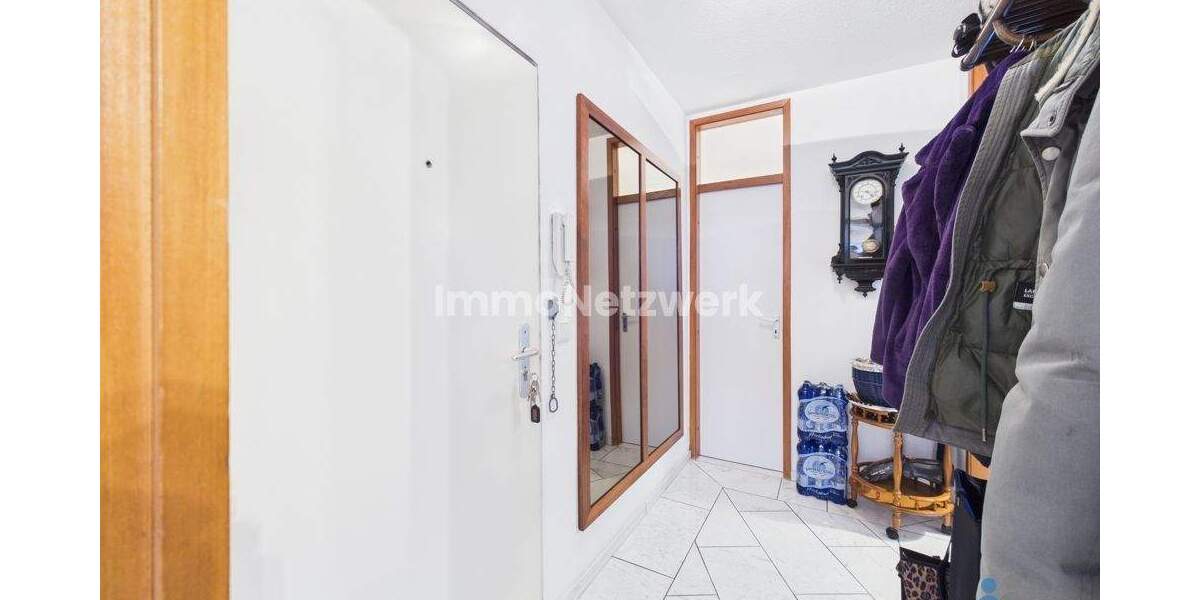 Etagenwohnung Neuss Innenstadt - 3 Zimmer, 78 m&sup2;, 275.000&euro; | Angebot:25821775