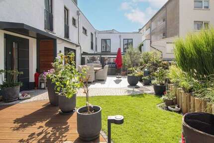 Haus zum Kaufen in Düsseldorf 1.535.000 € 146.1 m² 4 zimmer