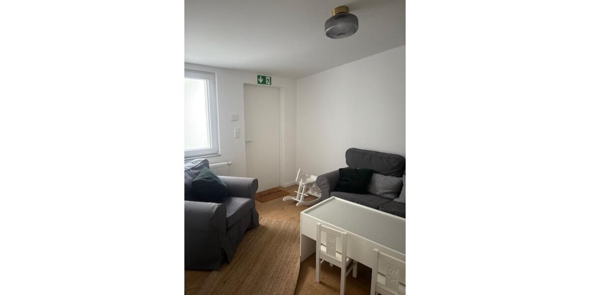 Geräumiges Wohn-Gewerbeobjekt mit zwei Einheiten, Innenhof zimmer