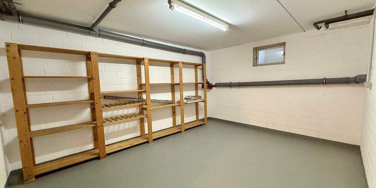 Doppelhaushälfte Düsseldorf Kaiserswerth - 8 Zimmer, 213 m&sup2;, 1.570.000&euro; | Angebot:25728281