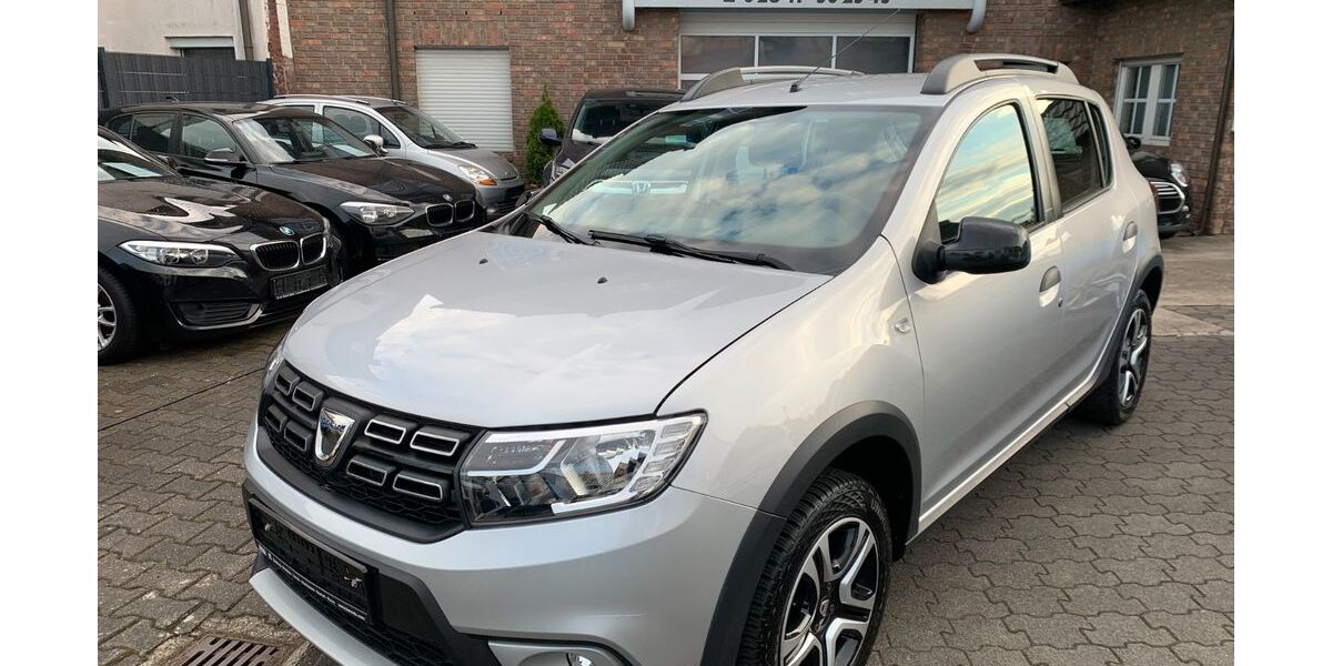 Dacia Sandero 36.000 km 10.550 &euro; Moers 47443