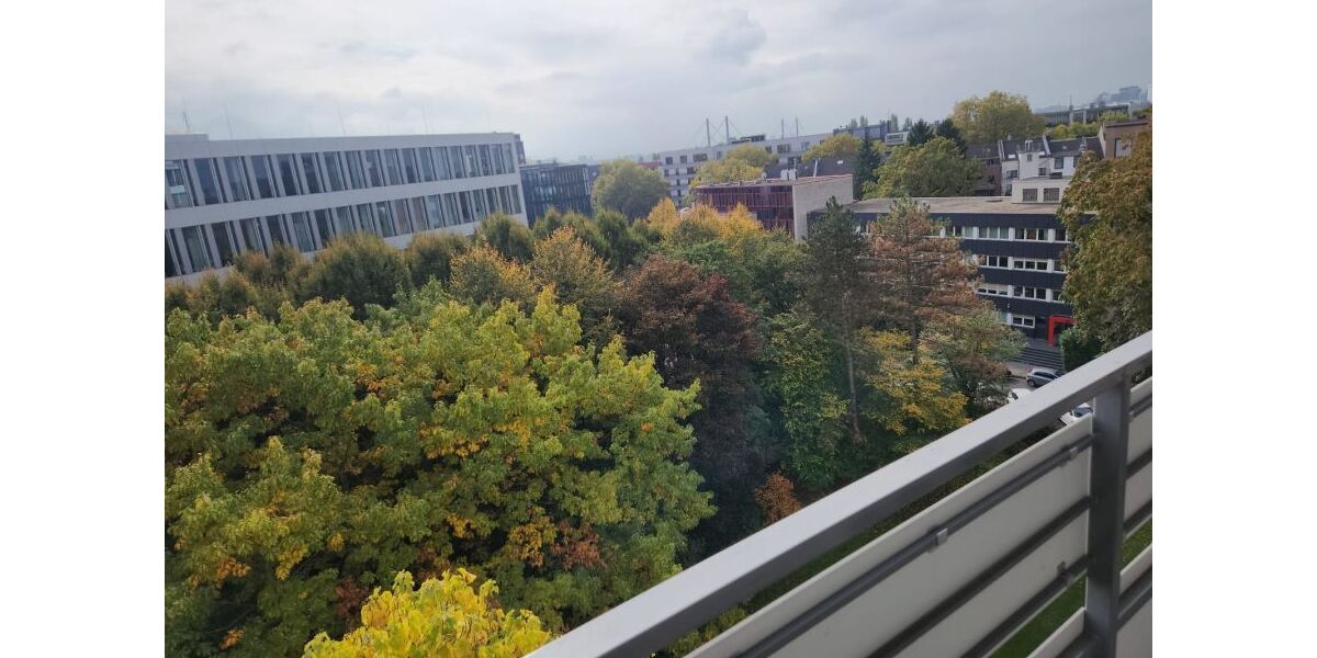 Provisionsfrei* Golzheim - wegen Auswanderung direkt vom Eigentümer sanierte 4 Zi-Wohnung mit hochwertiger Küche - Etagenwohnung Düsseldorf Stadtbezirk 5 | Angebot:25813842