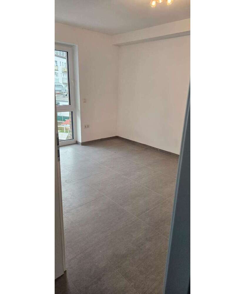 Wohnung zum Mieten in Nordrhein-Westfalen - Moers 780 € 65 m²