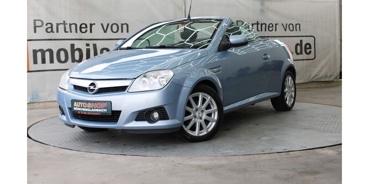 Opel Tigra 139.000 km 3.950 &euro; Mönchengladbach 41066