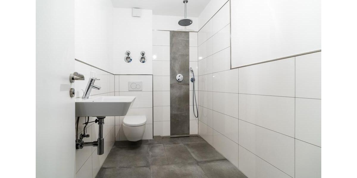 Etagenwohnung Düsseldorf Stadtbezirk 10 - 3 Zimmer, 78 m&sup2;, 1.100&euro; | Angebot:26539782