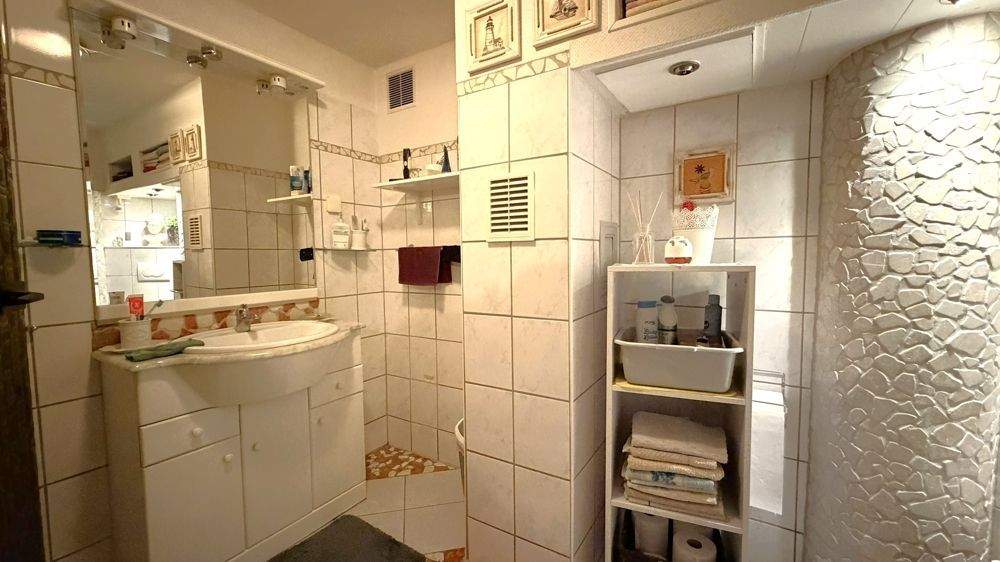 Doppelhaushälfte Oberhausen Eisenheim - 6 Zimmer, 125 m&sup2;, 329.000&euro; | Angebot:25748112