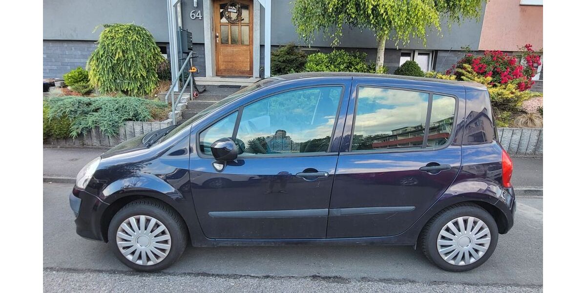 Renault Modus 108.000 km 4.150 &euro; Wuppertal 42289