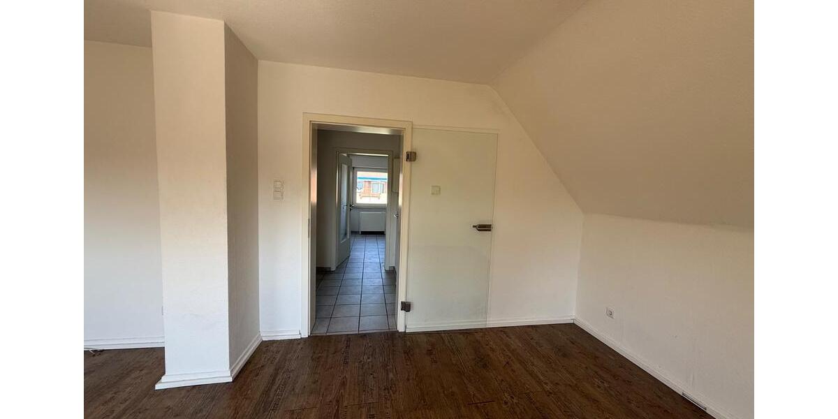 Etagenwohnung Moers - 2 Zimmer, 55 m&sup2;, 450&euro; | Angebot:26382809