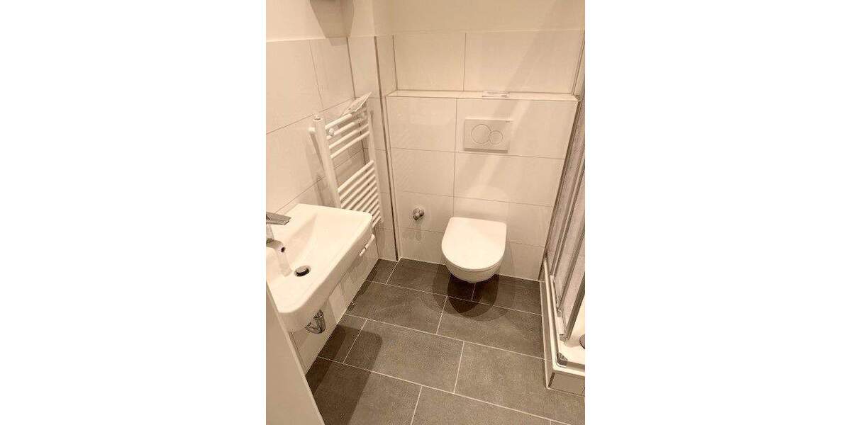 NEU! Frisch saniertes Appartement! Wohnen nähe Bilker Arcaden! Düsseldorf-Unterbilk! 1 zimmer