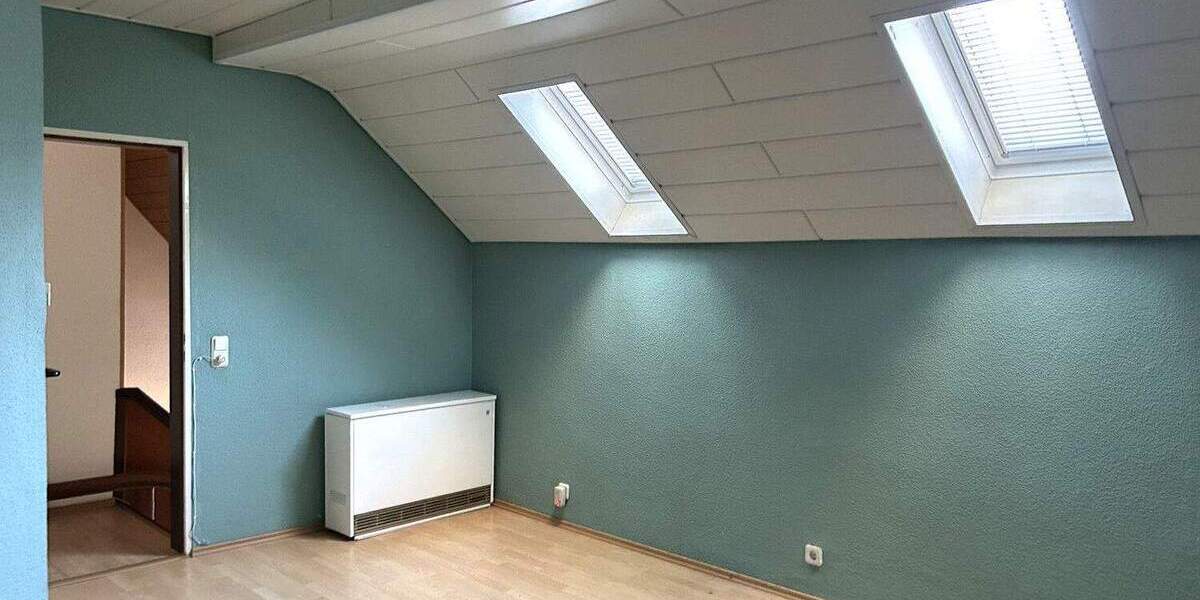 Reihenendhaus Solingen Solingen-Mitte - 7 Zimmer, 145 m&sup2;, 335.000&euro; | Angebot:24340305