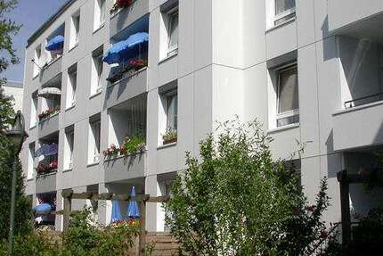 Wohnung Düsseldorf Stadtbezirk 10 - 3 Zimmer, 67 m&sup2;, 749&euro; | Angebot:26844952