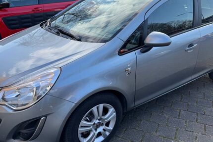 Opel Corsa 85.000 km 6.499 &euro; Neuss 41462