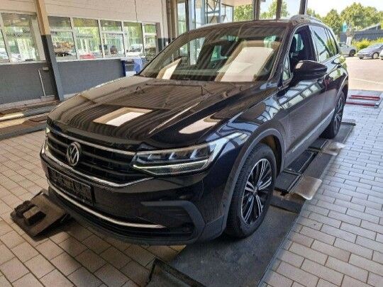VW Tiguan 44.399 km 28.880 &euro; Viersen 41751