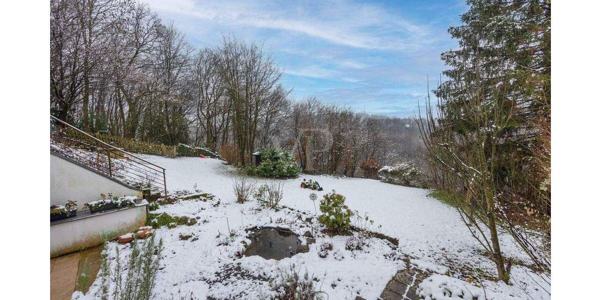 Etagenwohnung Velbert Langenberg - 4 Zimmer, 120 m&sup2;, 315.000&euro; | Angebot:24857677