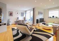 Wohnung zum Kaufen in Duisburg 195.000 € 73.11 m²
