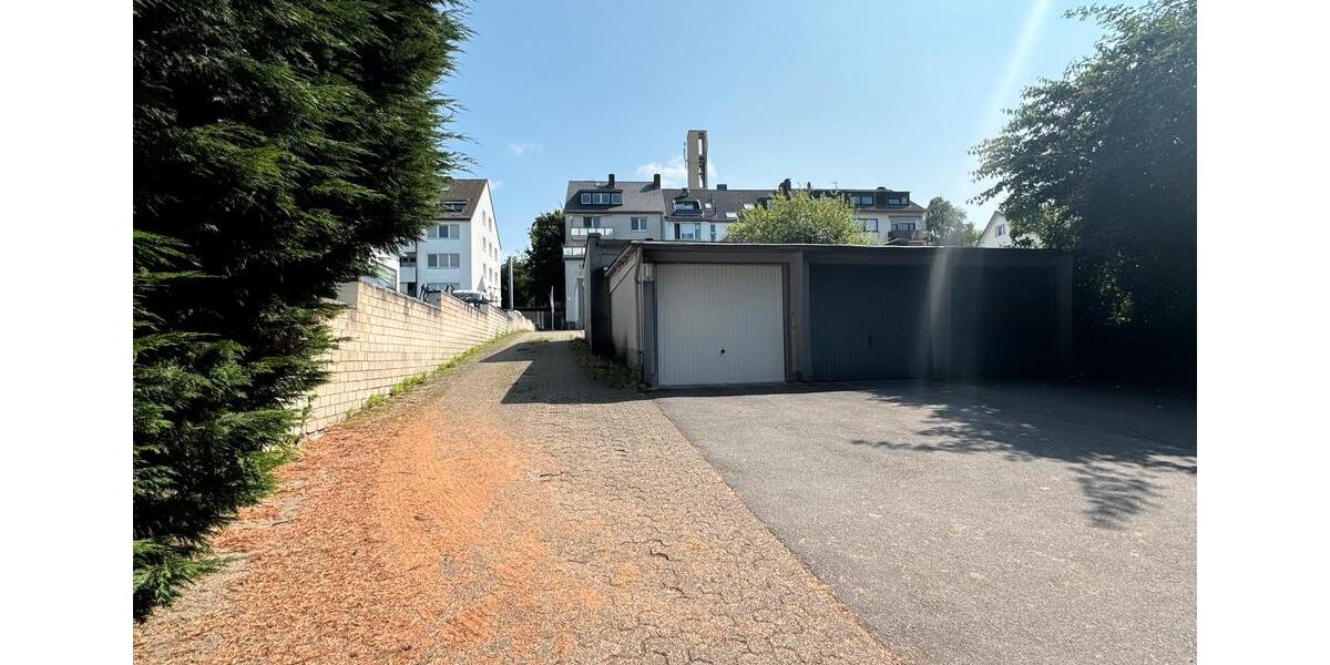 Mehrfamilienhaus in Top-Lage mit großem Grundstück zimmer