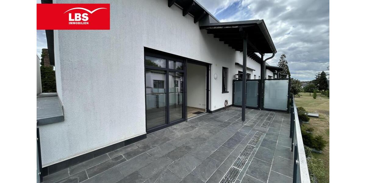 Exklusive Penthouse Dachgeschosswohnung Bj. 2017 mit 24qm Dachterasse 2 zimmer