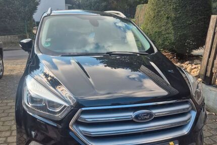 Ford Kuga 110.000 km 11.900 &euro; Leverkusen 51381