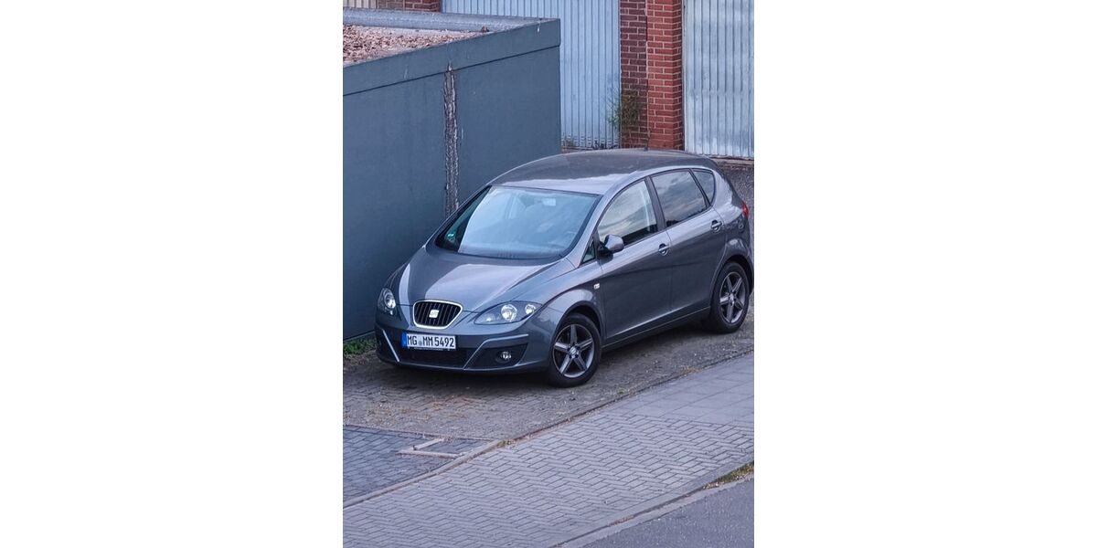 Seat Altea 199.589 km 3.200 &euro; Mönchengladbach 41066