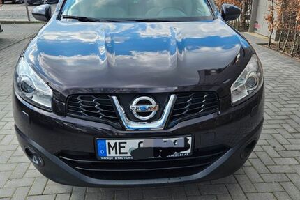 Nissan Qashqai 165.500 km 5.900 &euro; Monheim 40789