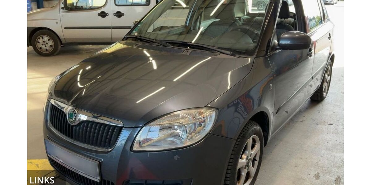 Skoda Fabia 68.110 km 6.999 &euro; Mönchengladbach 41238