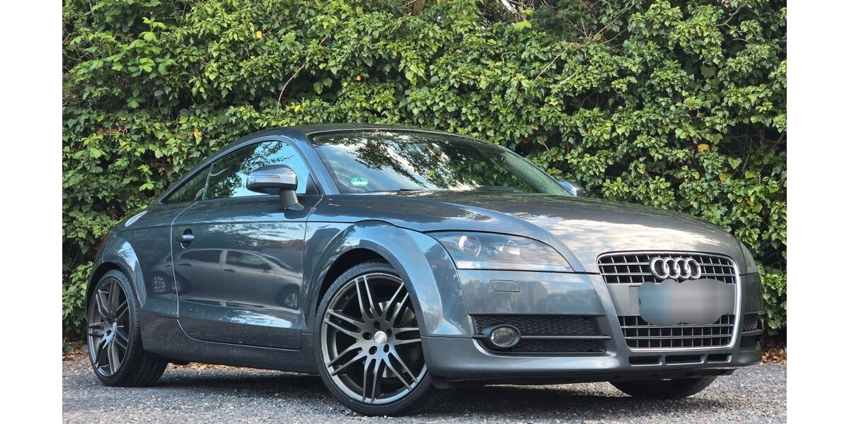 Audi TT 200.000 km 9.450 &euro; Mönchengladbach 41066