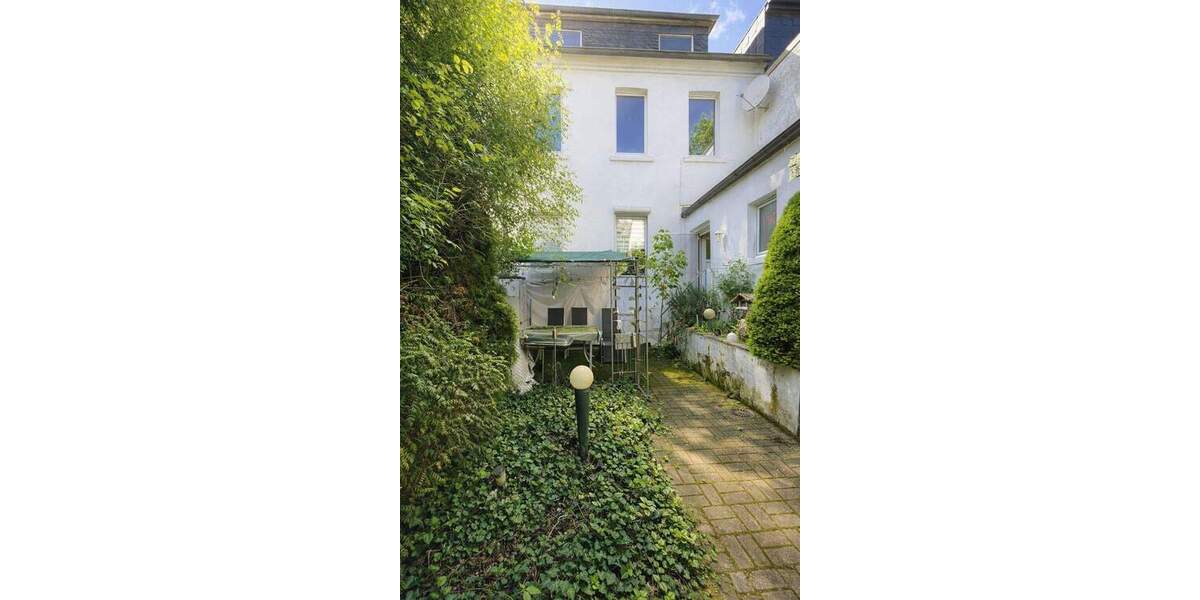 Mehrfamilienhaus, Wohnhaus Oberhausen / Altstadt-Süd Altstadt-Mitte - 198.000&euro; | Angebot:25726597
