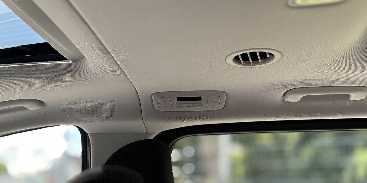 Hyundai Staria / 9 Sitze / El.Türen / 360° Kamera / PANO 20.000 km 39.990 &euro; Mönchengladbach 41066