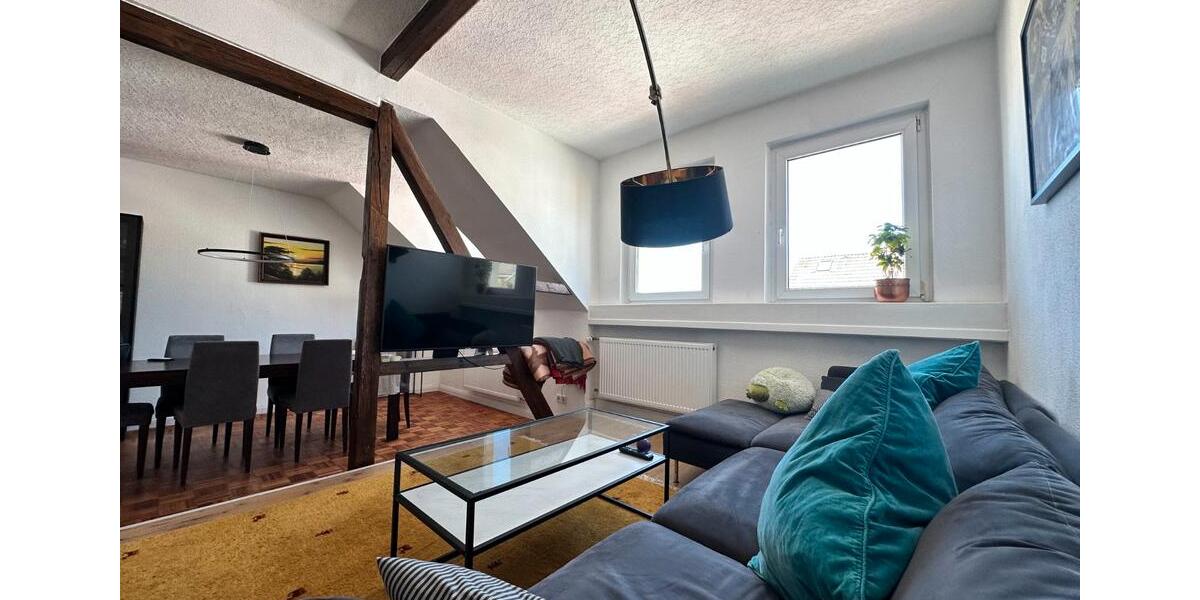 Dachgeschoßwohnung Düsseldorf Stadtbezirk 8 - 3 Zimmer, 86 m&sup2;, 1.143&euro; | Angebot:26355298