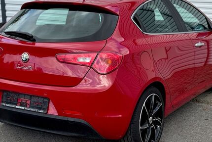 Alfa Romeo Giulietta 89.035 km 7.790 € Solingen 42719