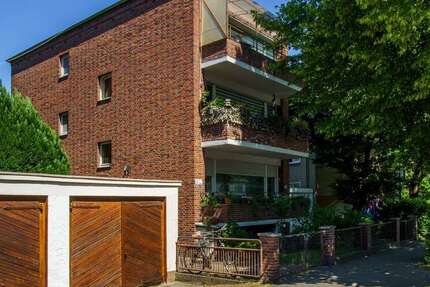 Haus zum Kaufen in Düsseldorf 895.000 € 270 m²