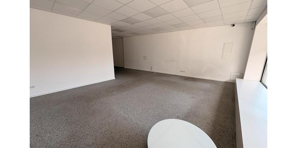 Gewerbeobjekt Mönchengladbach Süd - 1.250&euro; | Angebot:25431859