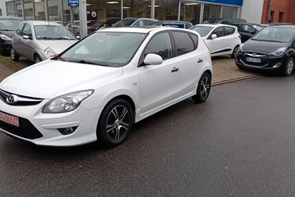 Hyundai i30 85.500 km 5.790 &euro; Duisburg 47269