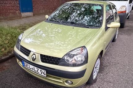 Renault Clio 207.821 km 700 &euro; Mönchengladbach 41236