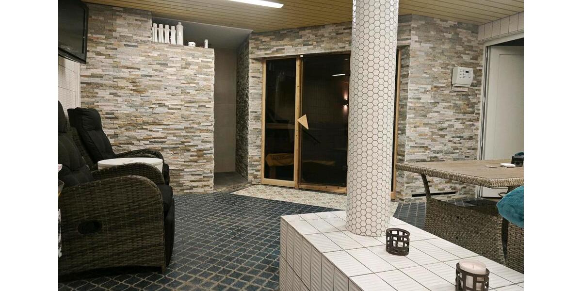 Einfamilienhaus Jüchen - 5 Zimmer, 200 m&sup2;, 3.900&euro; | Angebot:26248497