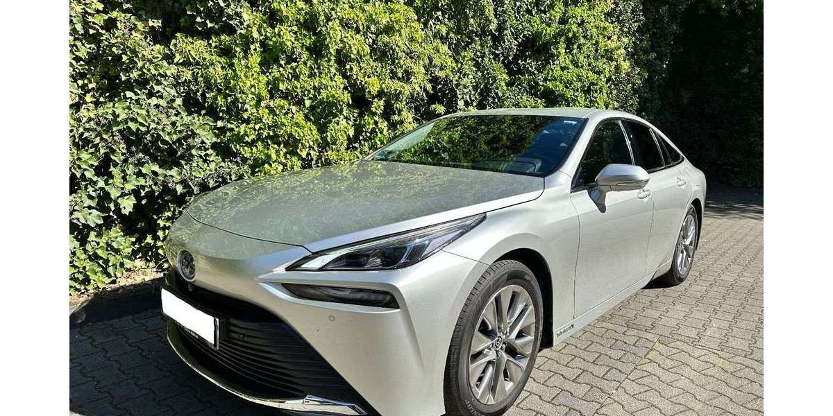 Toyota Mirai 18.000 km 13.490 &euro; Wuppertal 42281