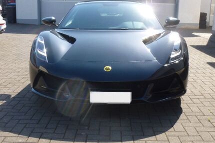 Lotus Emira 4.440 km 89.500 € Solingen 42719