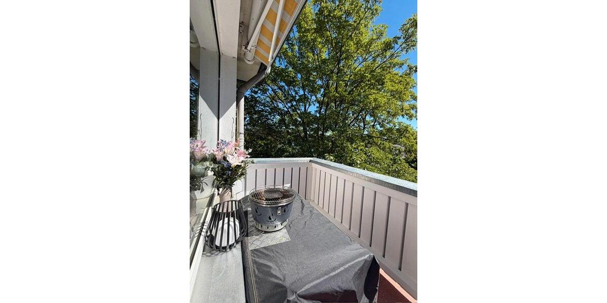 Etagenwohnung Düsseldorf Niederkassel - 2.5 Zimmer, 66 m&sup2;, 450.000&euro; | Angebot:27101445