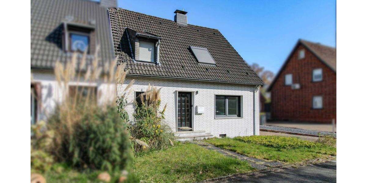 Einfamilienhaus Neukirchen-Vluyn Vluyn - 4 Zimmer, 335.980&euro; | Angebot:26863261